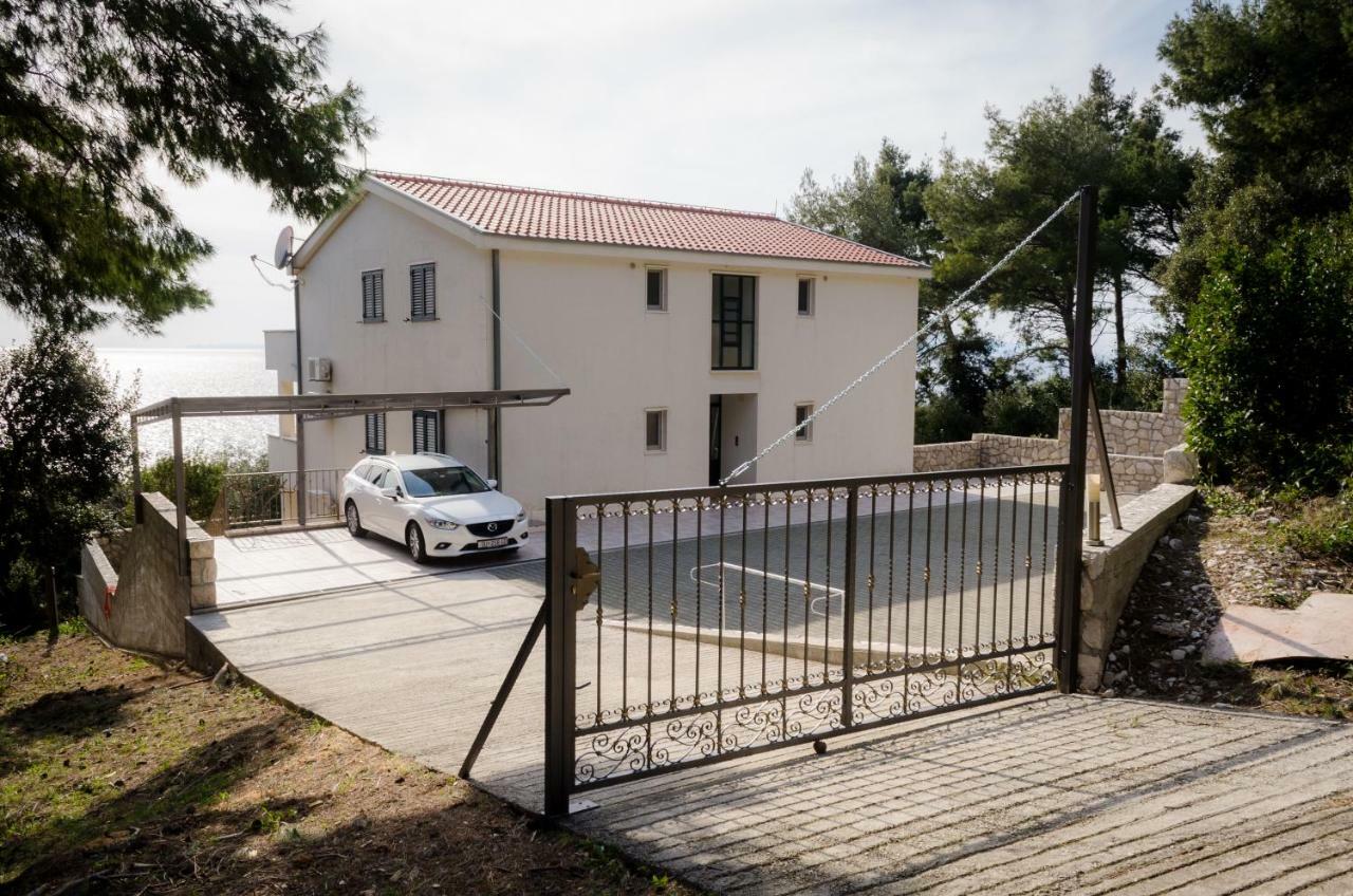 Villa Gloria Potomje Экстерьер фото